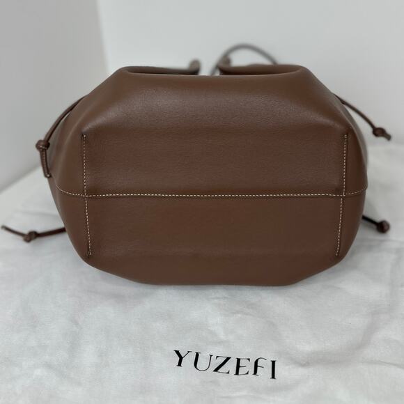 Yuzefi Mochi Large Tote Bag Brown Leather Designer Contemporary Minimalist - Picture 9 of 16